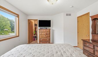 11350 53rd St NE, Albertville, MN 55301