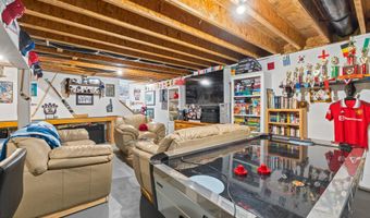 1409 Cable Ave, Beachwood, NJ 08722