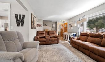 1124 W PARKWAY Blvd, Appleton, WI 54914