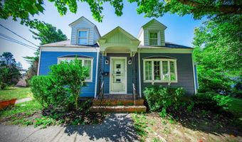 25 Eighth St, Auburn, ME 04210