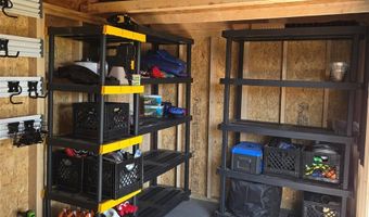 1204 Wendy Ln, Altus, OK 73521