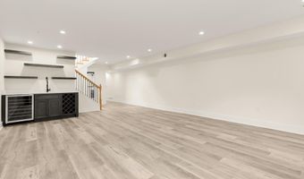 512 BICKFORD Ave, Rockville, MD 20850