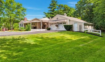 226 Tourtellot Hill Rd, Glocester, RI 02814