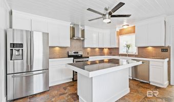 301 E Craig St, Atmore, AL 36502