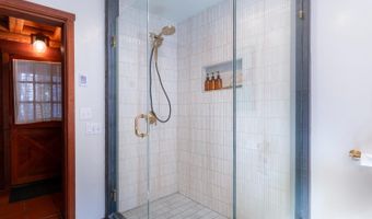 28581 Navarro Ridge Rd, Albion, CA 95410