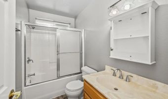 8700 Crockett St, La Mesa, CA 91942