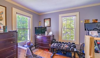 86 High St, Belfast, ME 04915