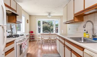 200 Heroux Blvd 908, Cumberland, RI 02864