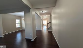 25501 EMERSON OAKS Dr, Aldie, VA 20105