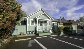 144 N 2nd St, Ashland, OR 97520