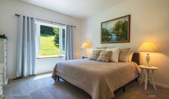 300 Fisher Rd, Athens, OH 45701