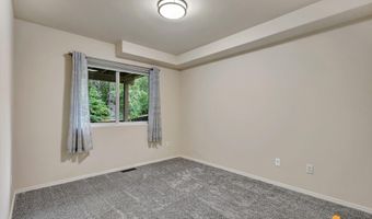 7862 Spruce St 7B, Anchorage, AK 99507