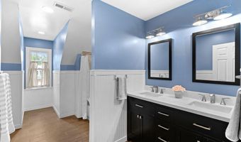 43478 GOLDEN MEADOW Cir, Ashburn, VA 20147