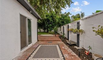 13817 Bromwich St, Arleta, CA 91331