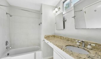 265 E OAKVIEW Pl, Alamo Heights, TX 78209