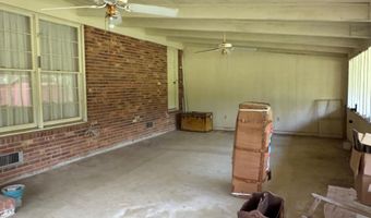 2611 PINE VALLEY Rd, Albany, GA 31707