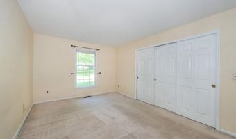 65 Jamestown Rd, Basking Ridge, NJ 07920