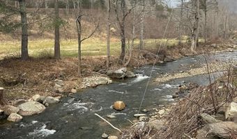 99999 Mountain Crest Dr, Bakersville, NC 28705