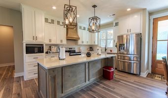 300 CHARLESTON, Adamsville, TN 38310