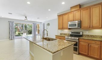 7618 SE Heritage Blvd, Hobe Sound, FL 33455