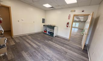 12 Main St, Center Harbor, NH 03226