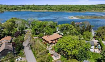 11 Cove Rd, Narragansett, RI 02882