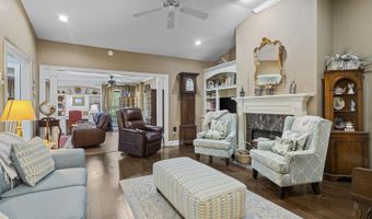 408 Castlewoods Blvd, Brandon, MS 39047