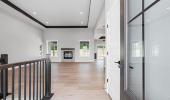 815 S Lakeview Way, Ashland, NE 68003