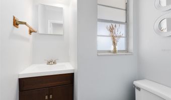 890 JONATHAN Way, Altamonte Springs, FL 32701