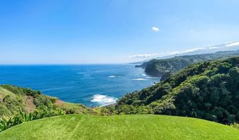 180 Door Of Faith Rd, Haiku, HI 96708