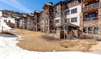 300 Prater Rd A-202, Avon, CO 81620