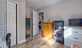 60 Tarrent St, Andrews, NC 28901