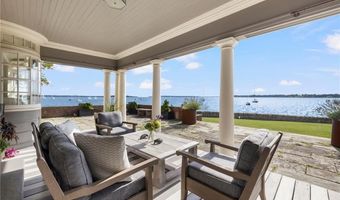 221 Hope St 2, Bristol, RI 02809