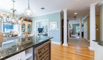 16 Central St, Charlestown, RI 02813