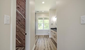851 RIVERS EDGE Dr, Bath Springs, TN 38311
