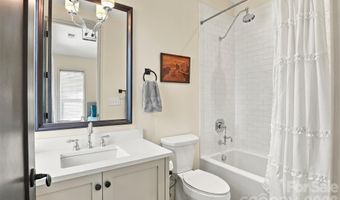 2649 Chesterfield Ave, Charlotte, NC 28205