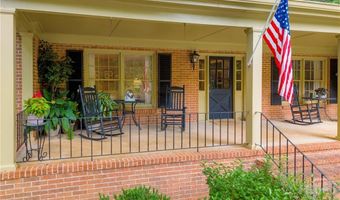 155 Devereux Dr, Athens, GA 30606