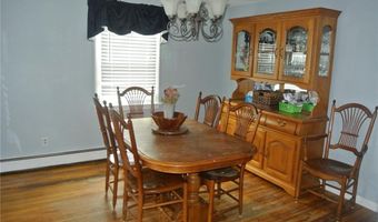 4 Eden Park Dr, Cranston, RI 02910