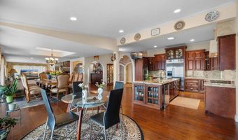10310 Fuerte Dr, La Mesa, CA 91941