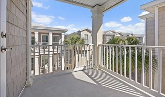 80 BEACH COTTAGE Ln 201, Atlantic Beach, FL 32233