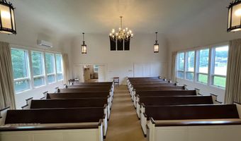 2 Howard St, Augusta, ME 04330