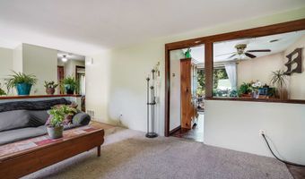 5 River St, Newmarket, NH 03857
