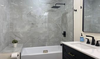 5236 POOKS HILL Rd D-23, Bethesda, MD 20814