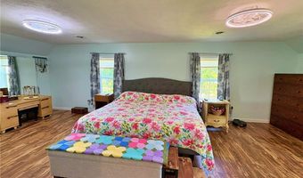 10677 Baumhart Rd, Amherst, OH 44001
