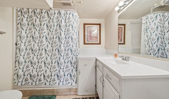 4508 FONTENELLE Cir, Cheyenne, WY 82009