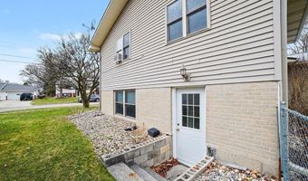 218 Fleming Dr, Alma, MI 48801