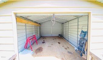 427 Muscadine Trl, Baskerville, VA 23915