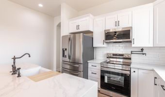8226 W SWANSEA Dr, Arizona City, AZ 85123