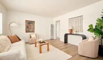 1713 Stewart St, Oceanside, CA 92054