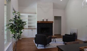 3053 Avilla Manor Trl, Alexander, AR 72002